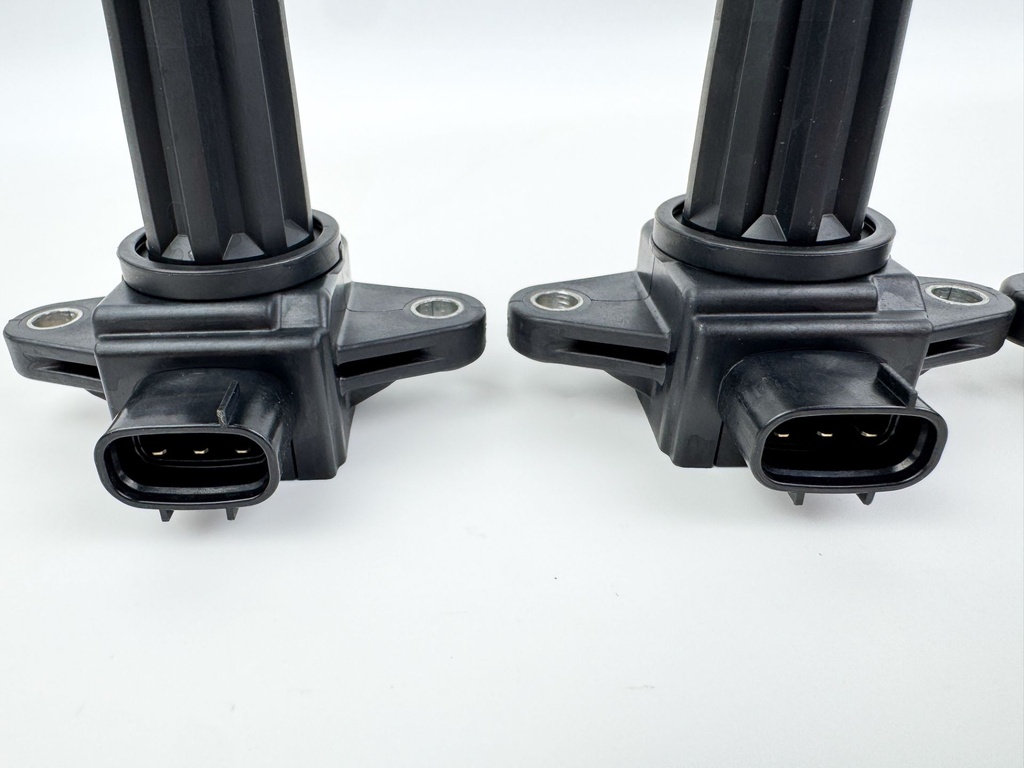 2013 Yamaha 250 HP 4 Stroke Outboard Ignition Coil Set 6P2-82310-01-00 OEM