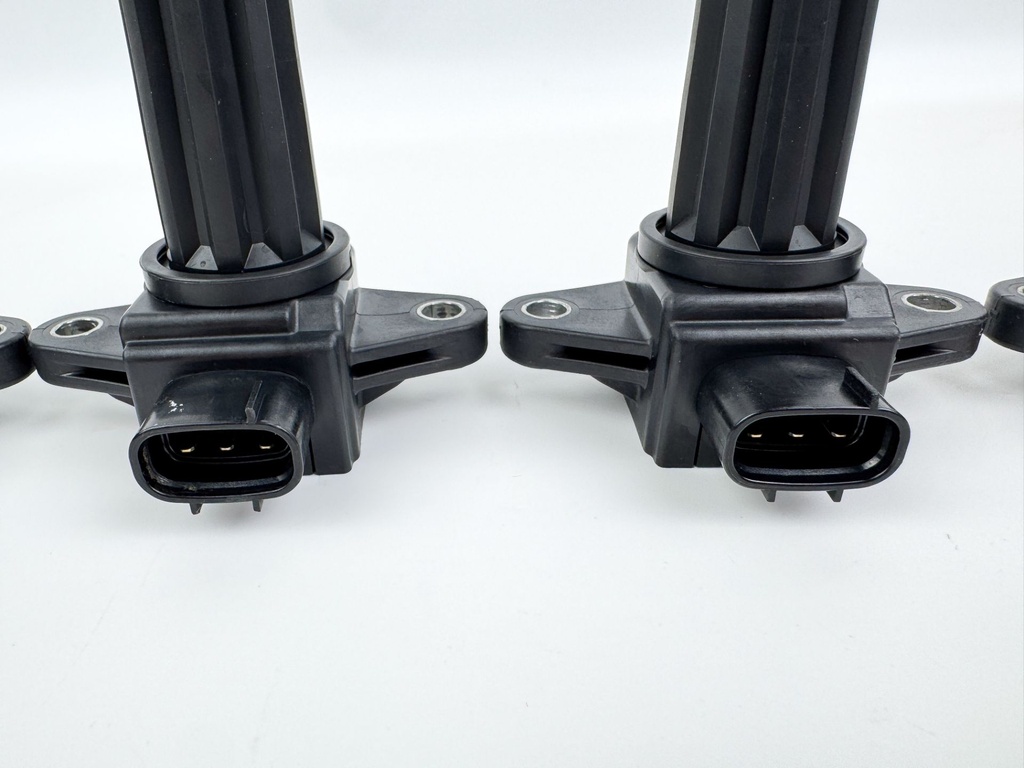 2013 Yamaha 250 HP 4 Stroke Outboard Ignition Coil Set 6P2-82310-01-00 OEM