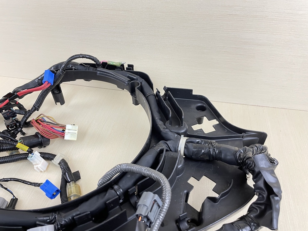 2006 Yamaha 250HP 4 Stroke Outboard Engine Wire Harness Assembly 6P2-82590-30-00  