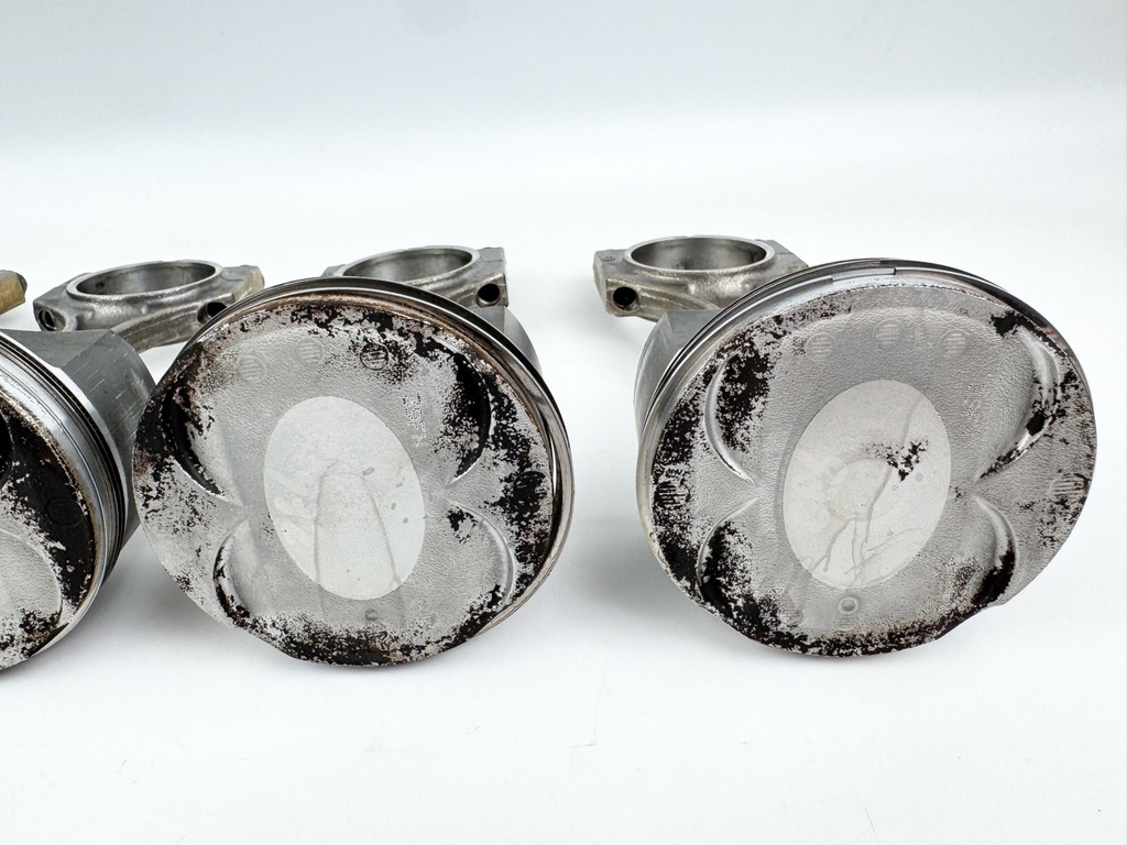 2013 Yamaha 250 HP 4 Stroke Outboard Piston & Connecting Rod Set 6P2-11631-10-93 OEM