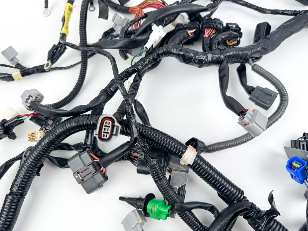 2013 Yamaha 250 HP 4 Stroke Outboard Engine Wire Harness 6P2-82590-41-00 OEM