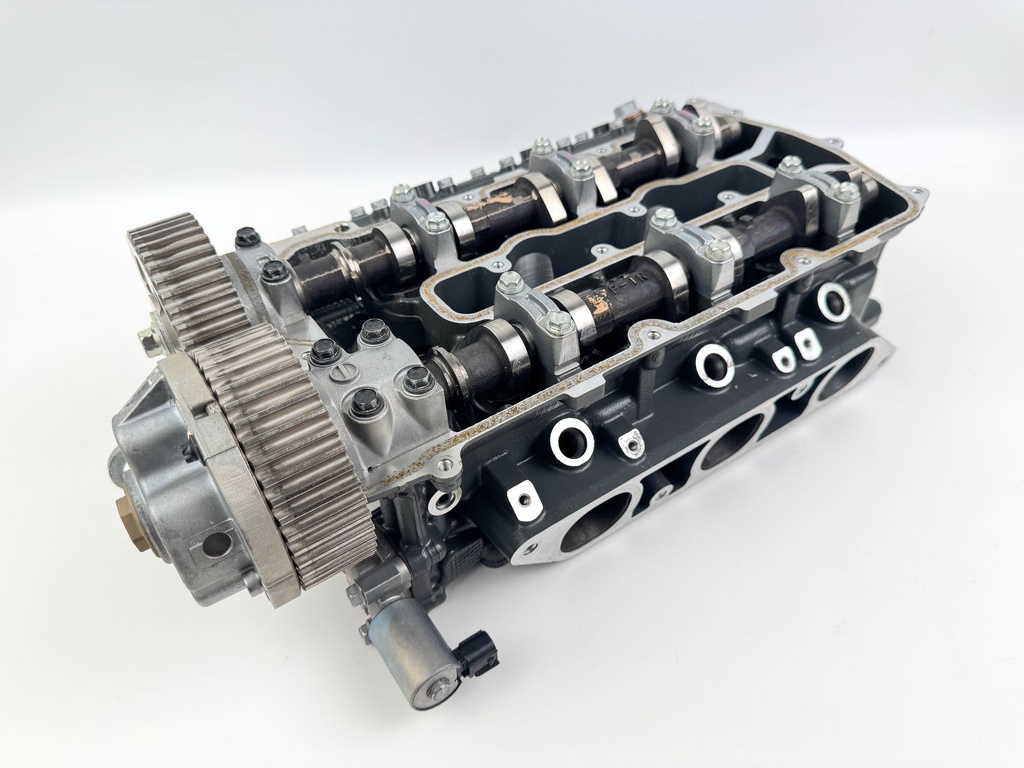 2013 Yamaha 250 HP 4 Stroke Outboard Port Cylinder Head 6P2-W009C-03-9S OEM