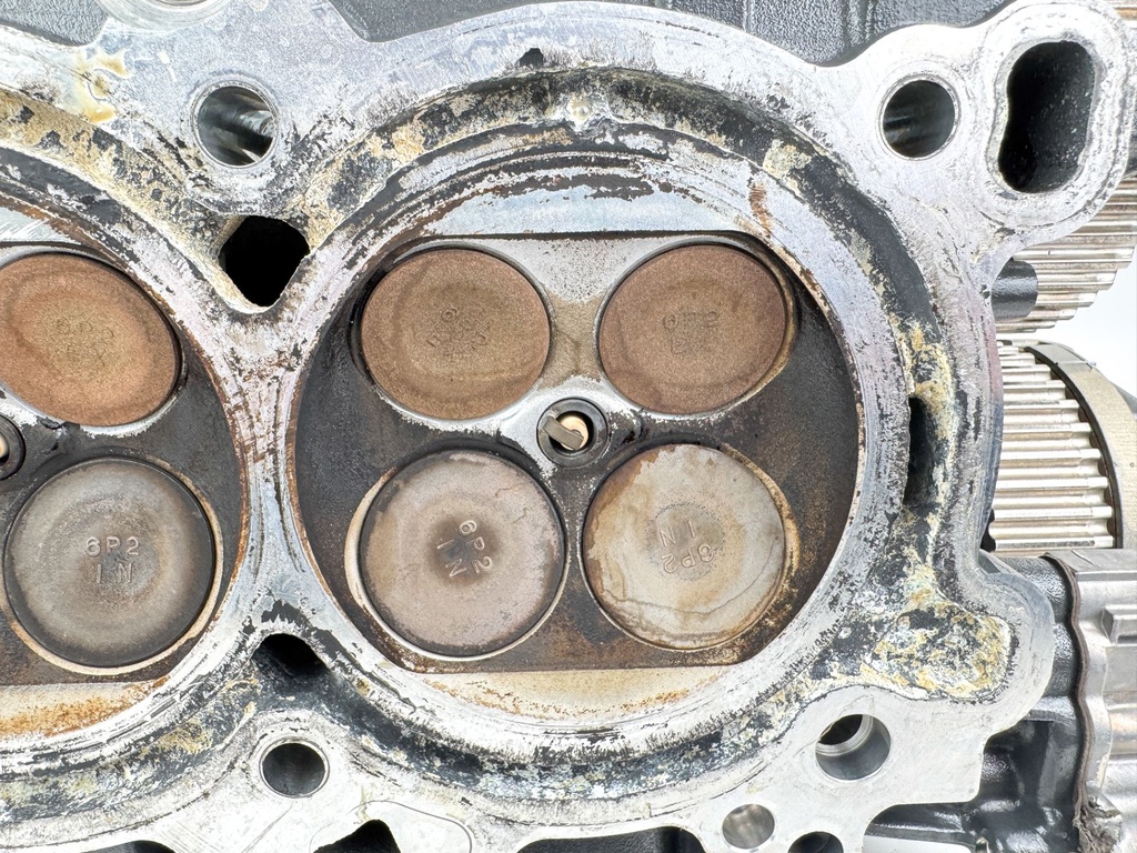 2013 Yamaha 250 HP 4 Stroke Outboard Port Cylinder Head 6P2-W009C-03-9S OEM