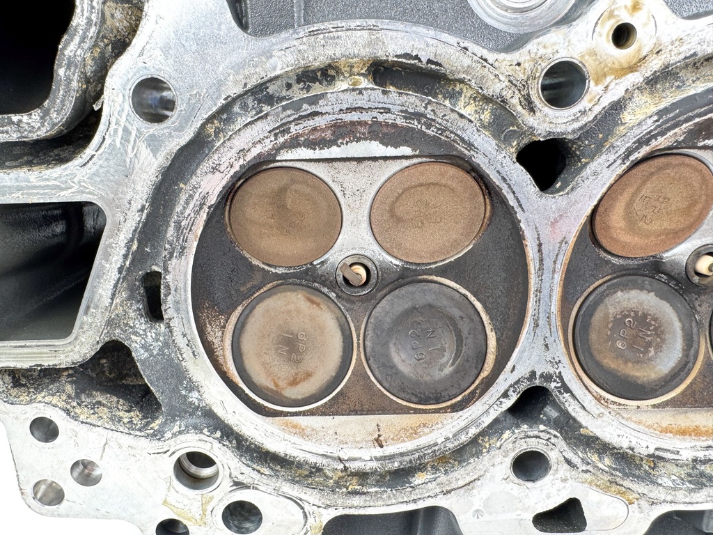 2013 Yamaha 250 HP 4 Stroke Outboard Port Cylinder Head 6P2-W009C-03-9S OEM