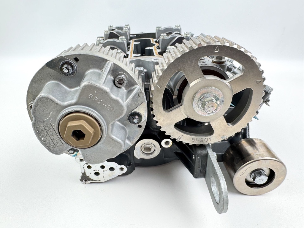 2013 Yamaha 250 HP 4 Stroke Outboard Starboard Cylinder Head 6P2-W009A-03-9S OEM