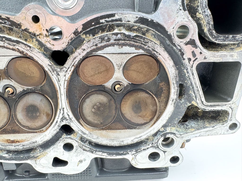 2013 Yamaha 250 HP 4 Stroke Outboard Starboard Cylinder Head 6P2-W009A-03-9S OEM