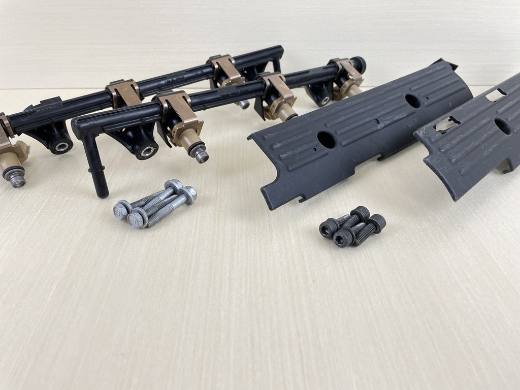 Yamaha 250HP 3.3L 4 Stroke Outboard Engine Fuel Delivery Pipe With Injectors 