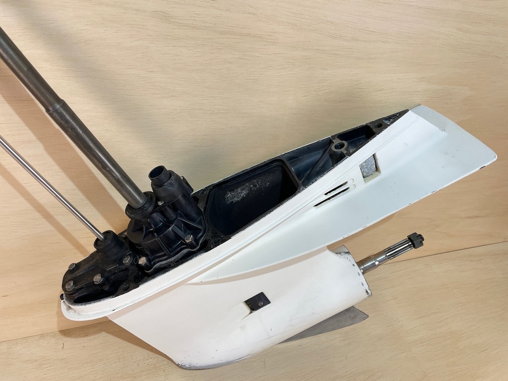 2006 Evinrude Etec 90HP 20" Shaft Lower Unit Gear Case 5009296