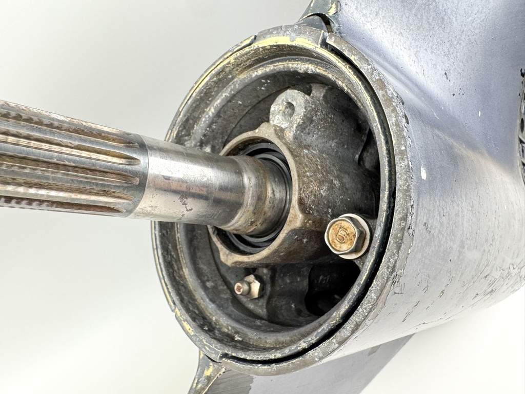 Yamaha 200 225 HP 4 Stroke Outboard 25" XL Lower Unit Gear Case RH Standard