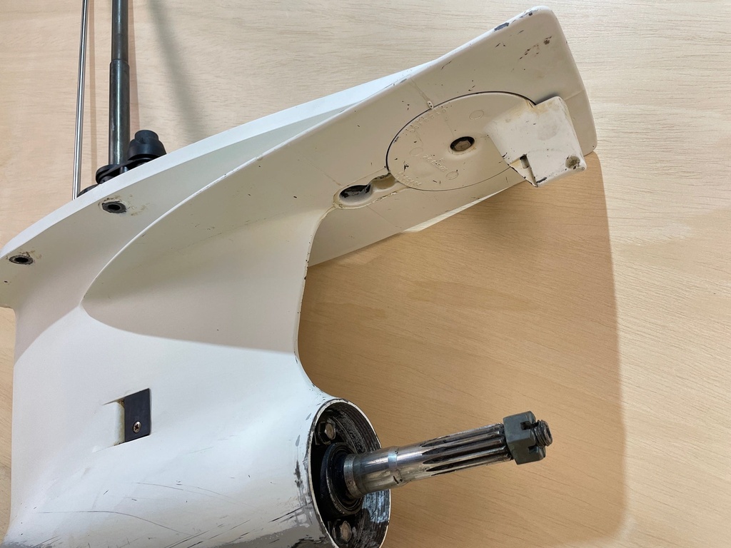 2006 Evinrude Etec 90HP 20" Shaft Lower Unit Gear Case 5009296