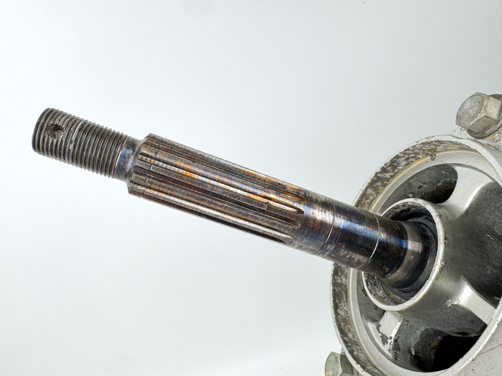 99 - 2006 Honda BF 75 90 HP Outboard 20" Long Lower Unit Gear Case