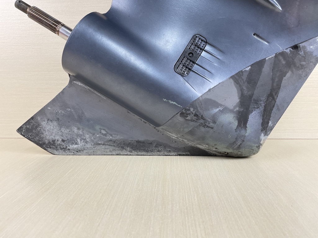 Yamaha 250HP F250 3.3L 25" Shaft Lower Unit Gear Case RH Standard Rotation