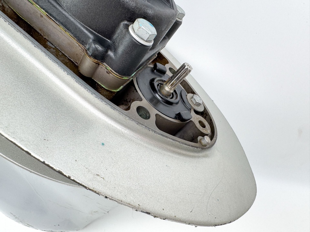 99 - 2006 Honda BF 75 90 HP Outboard 20" Long Lower Unit Gear Case