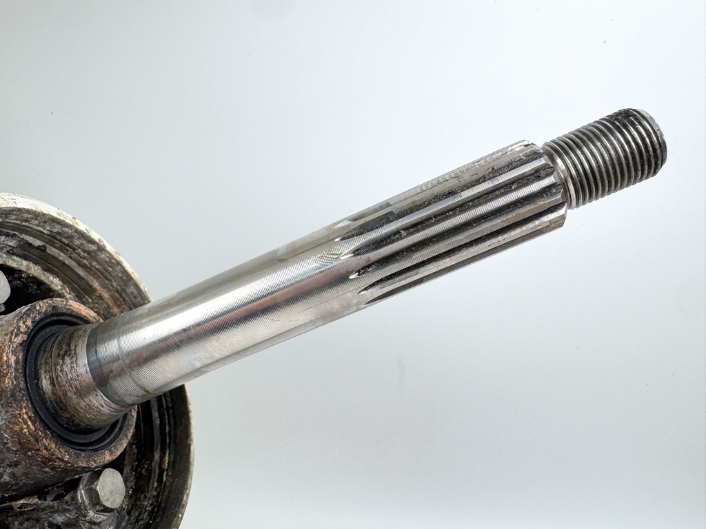 2000 Evinrude 200HP 2 Stroke Outboard 25" XL Lower Unit Gear Case 5007022