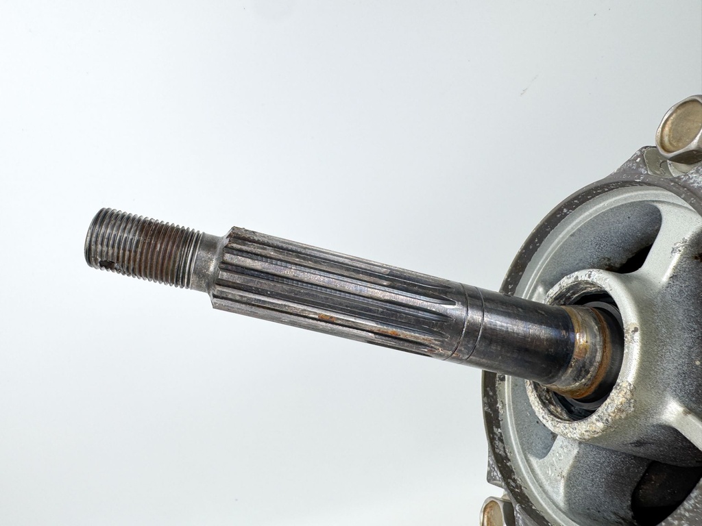 2006 + Honda BF 200 225 HP Outboard 25" XL Lower Unit Gear Case 41100-ZY3-C13ZA