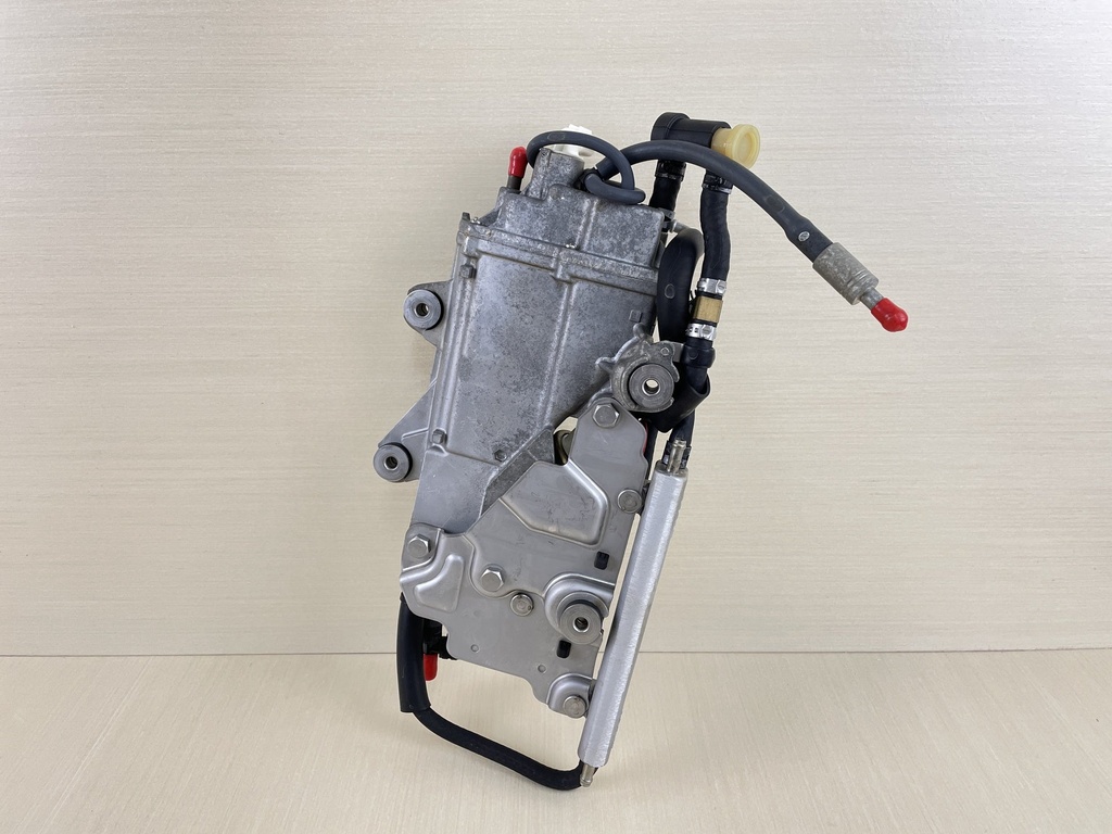 2002 Yamaha 225HP Outboard Float Chamber Assembly VST Fuel 69J-14180-00-00