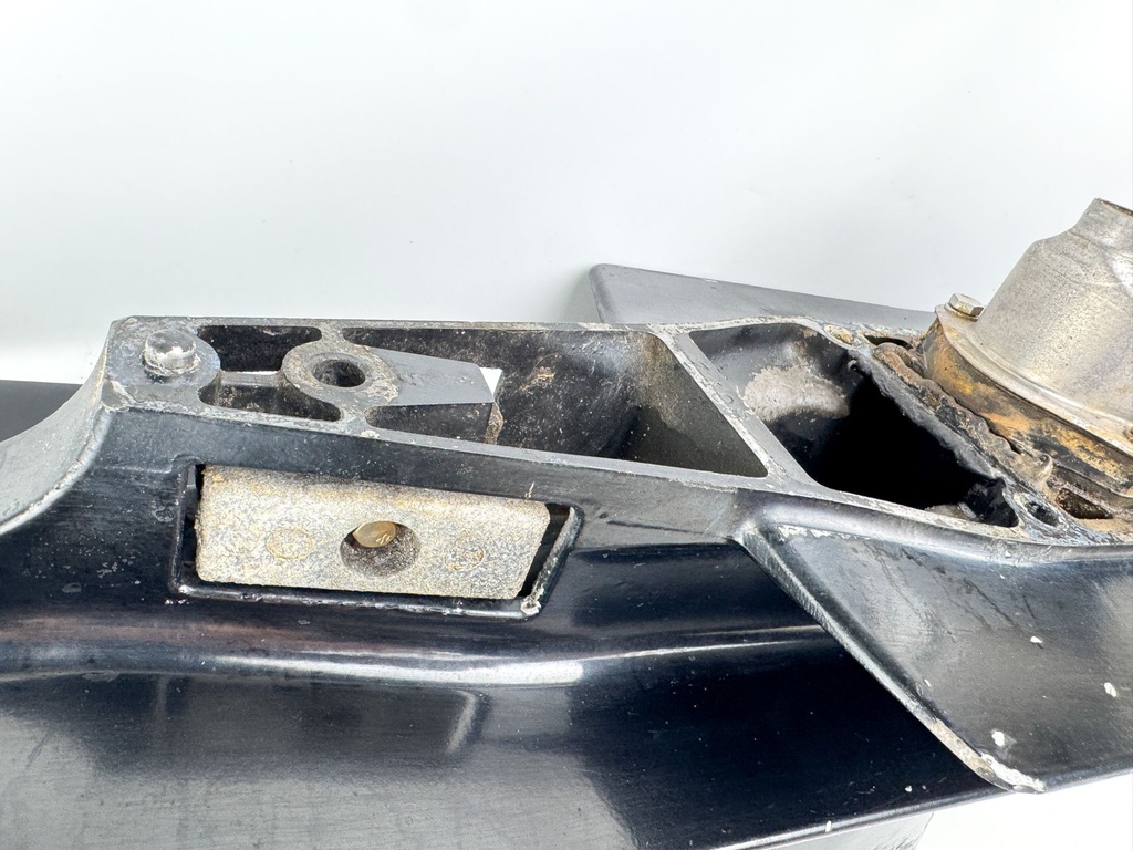 2003 Mercury 125HP 2 Stroke Outboard 25" XL Lower Unit Gear Case 9011J9