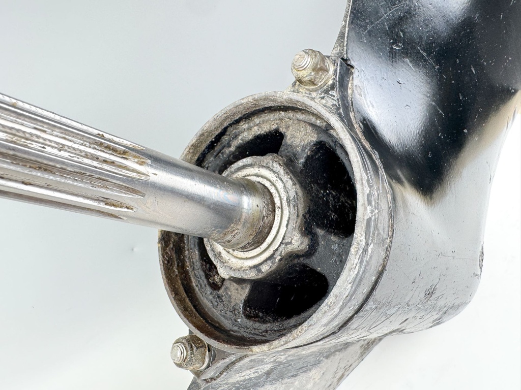 2003 Mercury 125HP 2 Stroke Outboard 25" XL Lower Unit Gear Case 9011J9