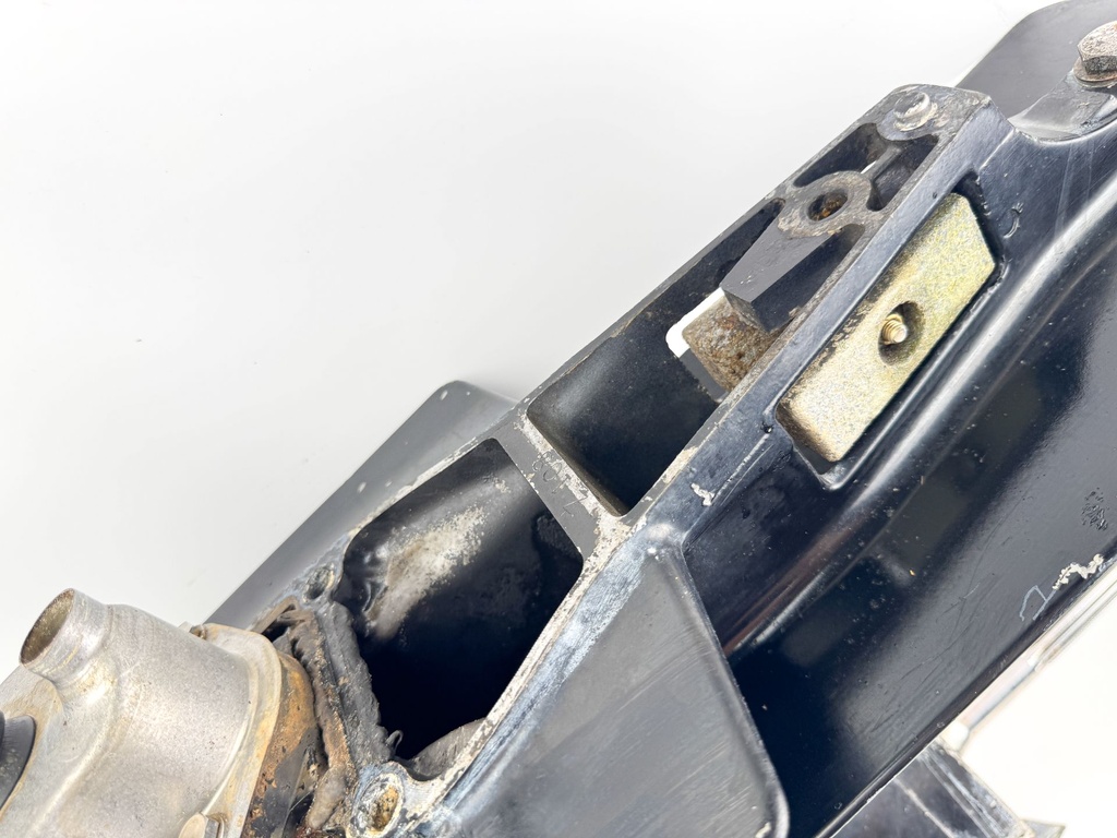 2003 Mercury 125HP 2 Stroke Outboard 25" XL Lower Unit Gear Case 9011J9