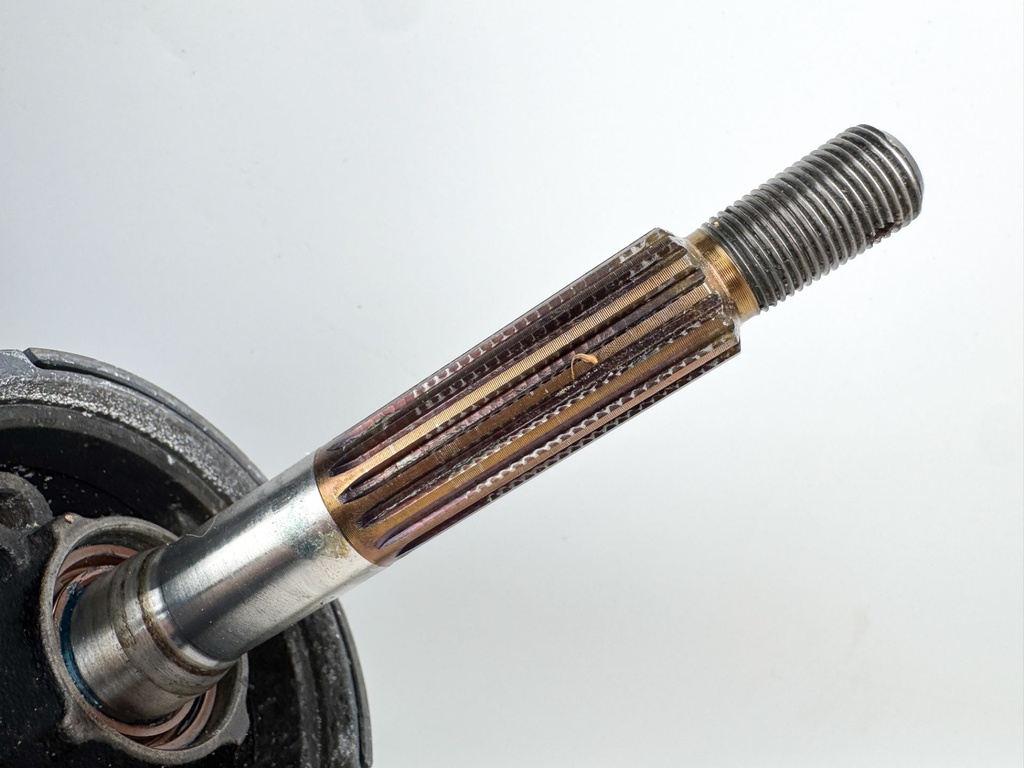 69J-45300-22-8D Yamaha 200 225 HP 25" XL Lower Unit Gear Case RH 2002-2015 - Resealed