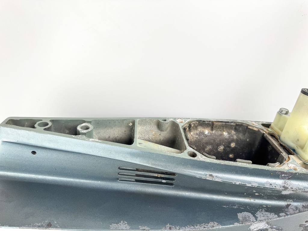 Yamaha 200 225 HP 4 Stroke 25" XL Lower Unit Gear Case RH 69J-45300-30-8D