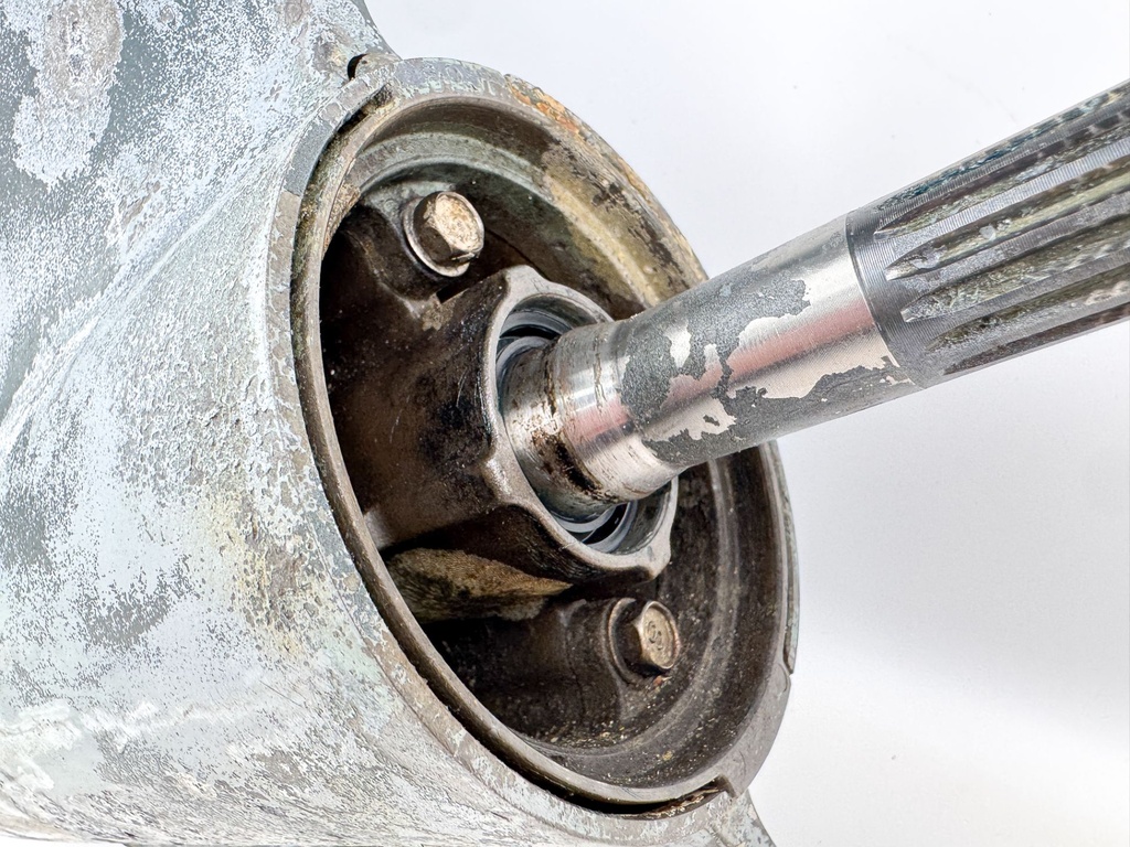 Yamaha 200 225 HP 4 Stroke 25" XL Lower Unit Gear Case RH 69J-45300-30-8D