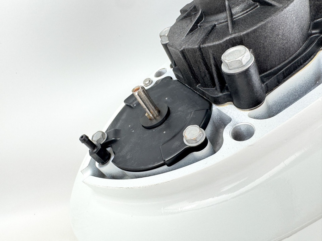 2001-18 Suzuki 115 140 HP 4 Stroke Outboard 20" Long Lower Unit Gear Case