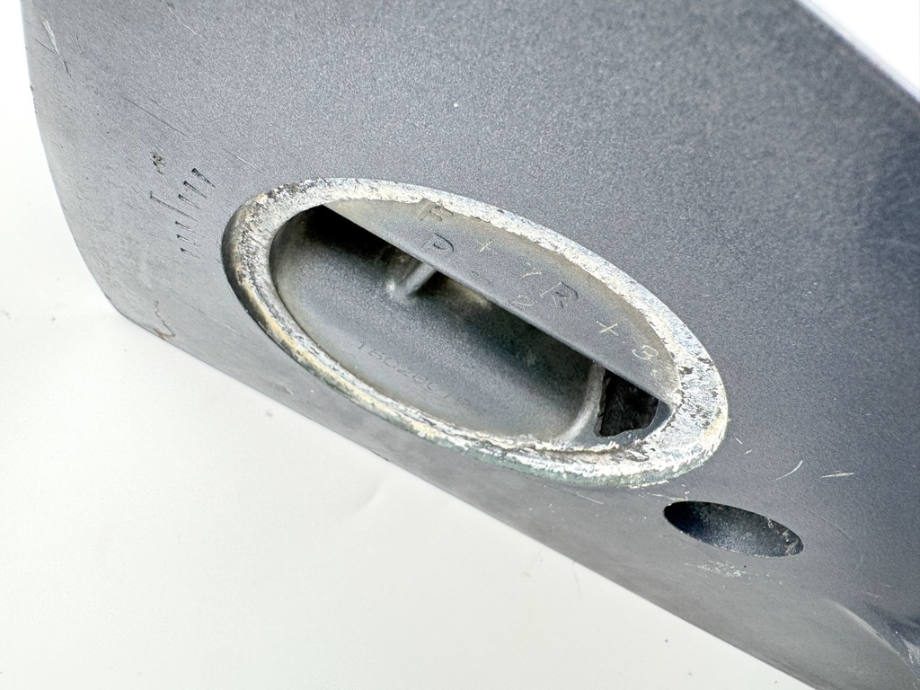 Yamaha 200 225 HP 4 Stroke Outboard 25" XL Lower Unit Counter Left Hand 2002-2015