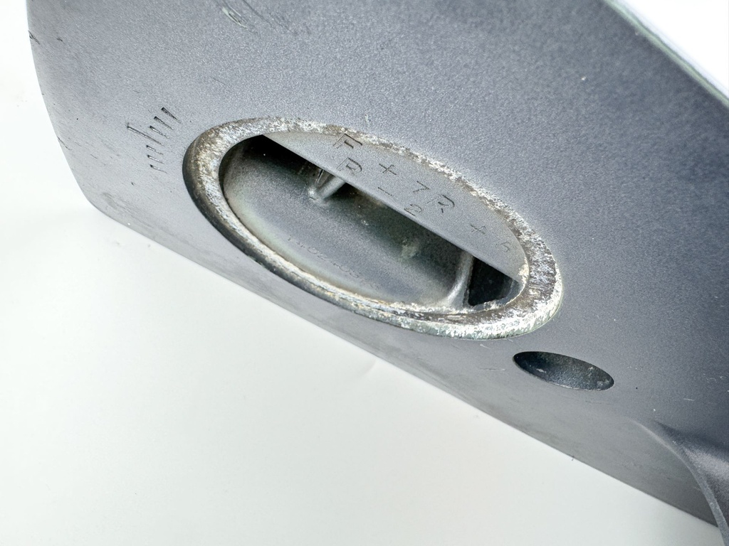 Yamaha 200 225 HP 4 Stroke Outboard 25" XL Lower Unit Gear Case RH 2002-2015