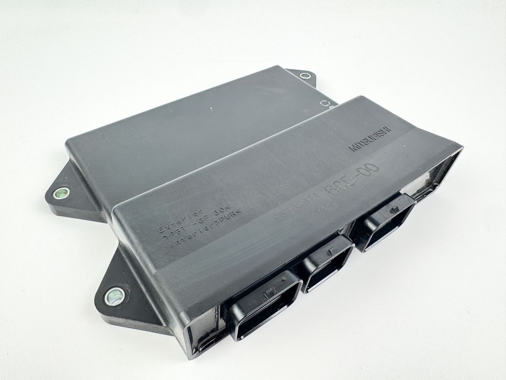 2012 Yamaha 300 HP 4 Stroke Outboard Engine Control Unit ECU 6CE-8591A-01-00 OEM