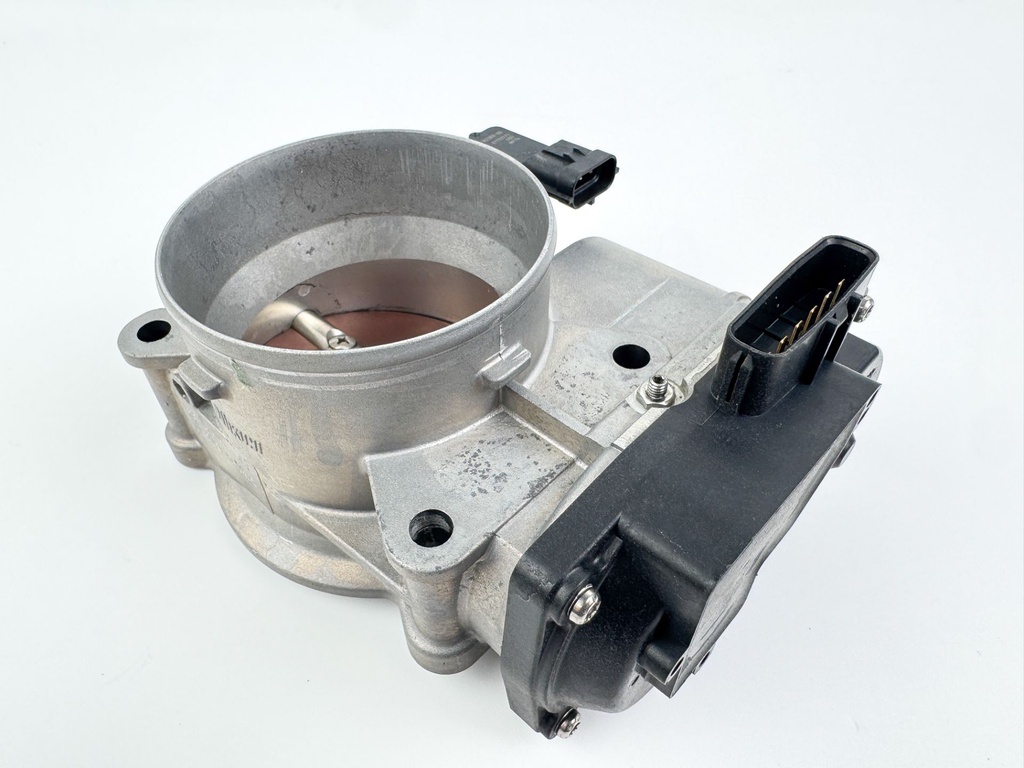 2012 Yamaha 300 HP 4 Stroke Outboard Throttle Body Assembly 6CB-13751-00-00 OEM