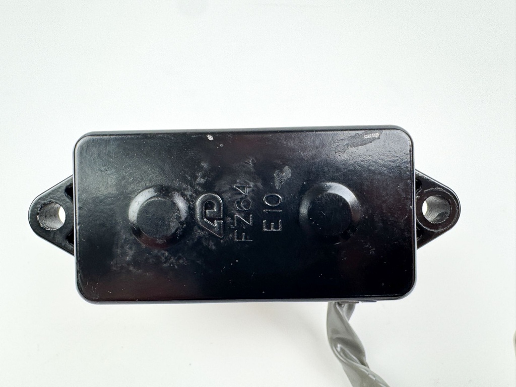 2012 Yamaha 300 HP 4 Stroke Outboard Trim Tilt Relay 6AW-81950-00-00 OEM