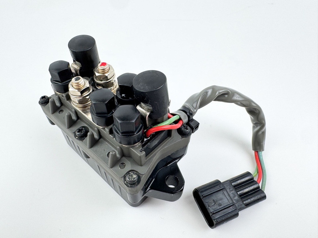 2012 Yamaha 300 HP 4 Stroke Outboard Trim Tilt Relay 6AW-81950-00-00 OEM