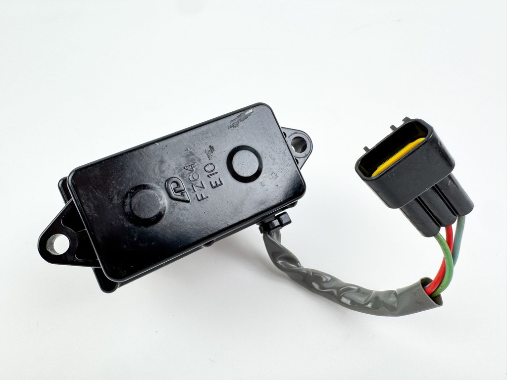 2012 Yamaha 300 HP 4 Stroke Outboard Trim Tilt Relay 6AW-81950-00-00 OEM