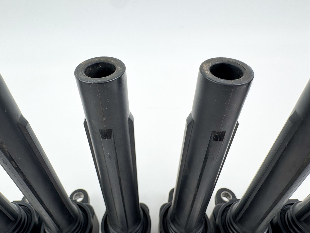 2012 Yamaha 300 HP 4 Stroke Outboard Ignition Coil Set 6CB-82310-00-00 OEM