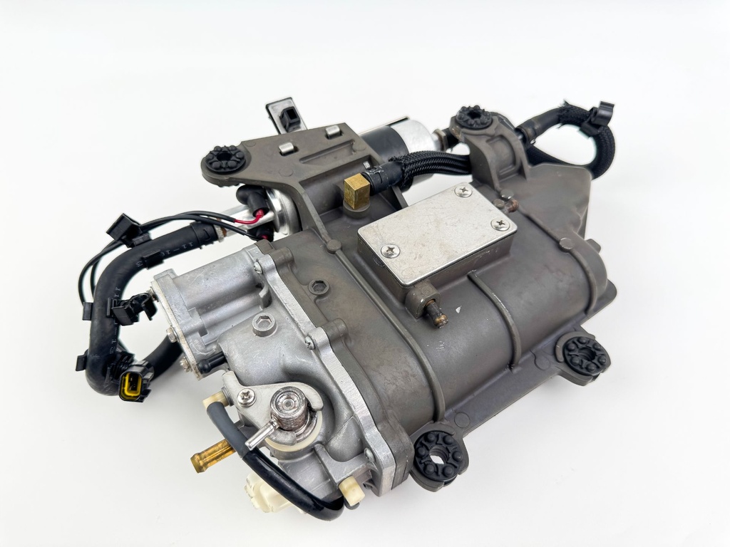 2012 Yamaha 300 HP 4 Stroke Outboard VST Float Chamber Assembly 6CB-14180-03-00 OEM