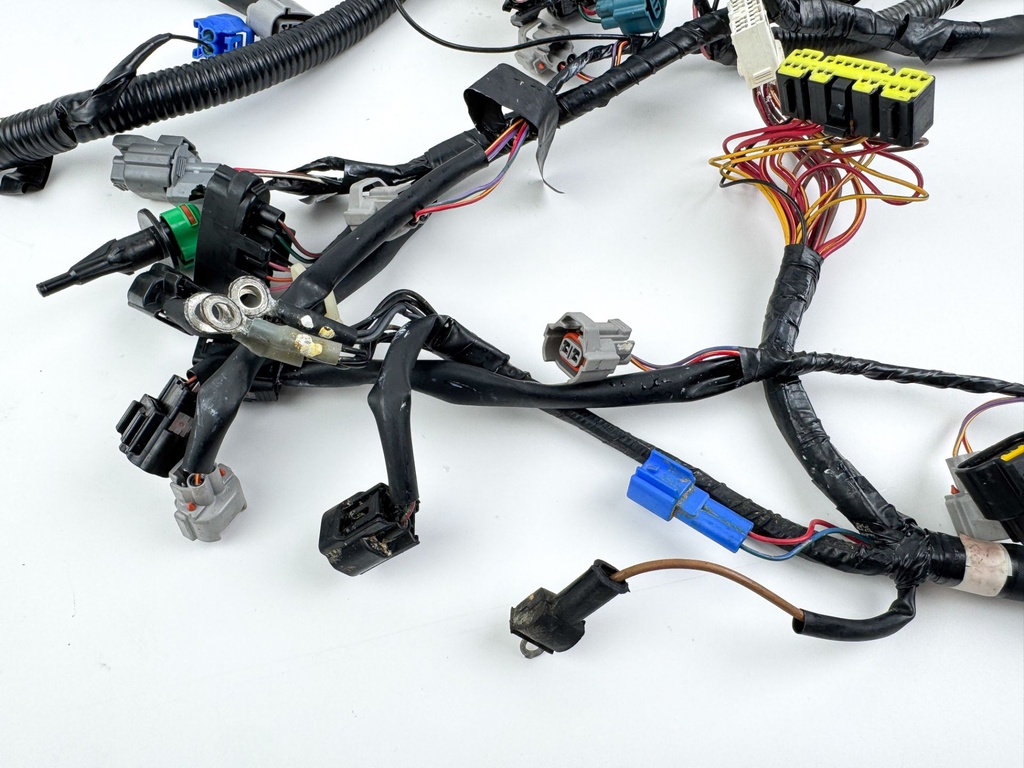 2012 Yamaha 300 HP 4 Stroke Outboard Engine Wire Harness 6CE-82590-10-00 OEM