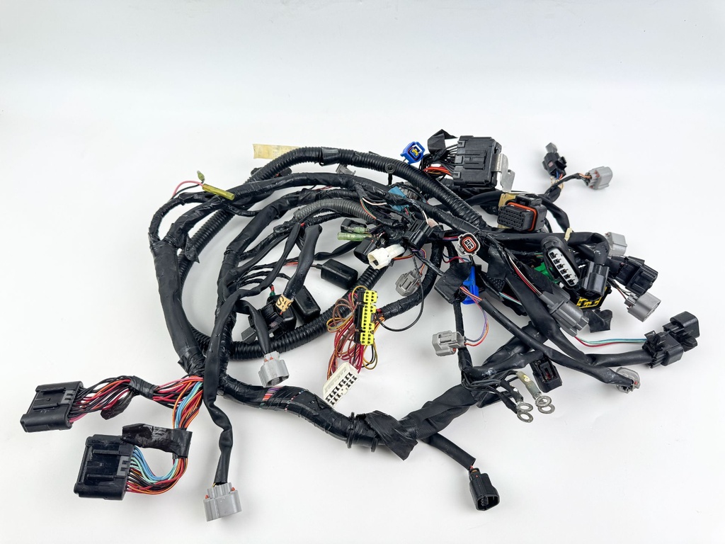 2012 Yamaha 300 HP 4 Stroke Outboard Engine Wire Harness 6CE-82590-10-00 OEM
