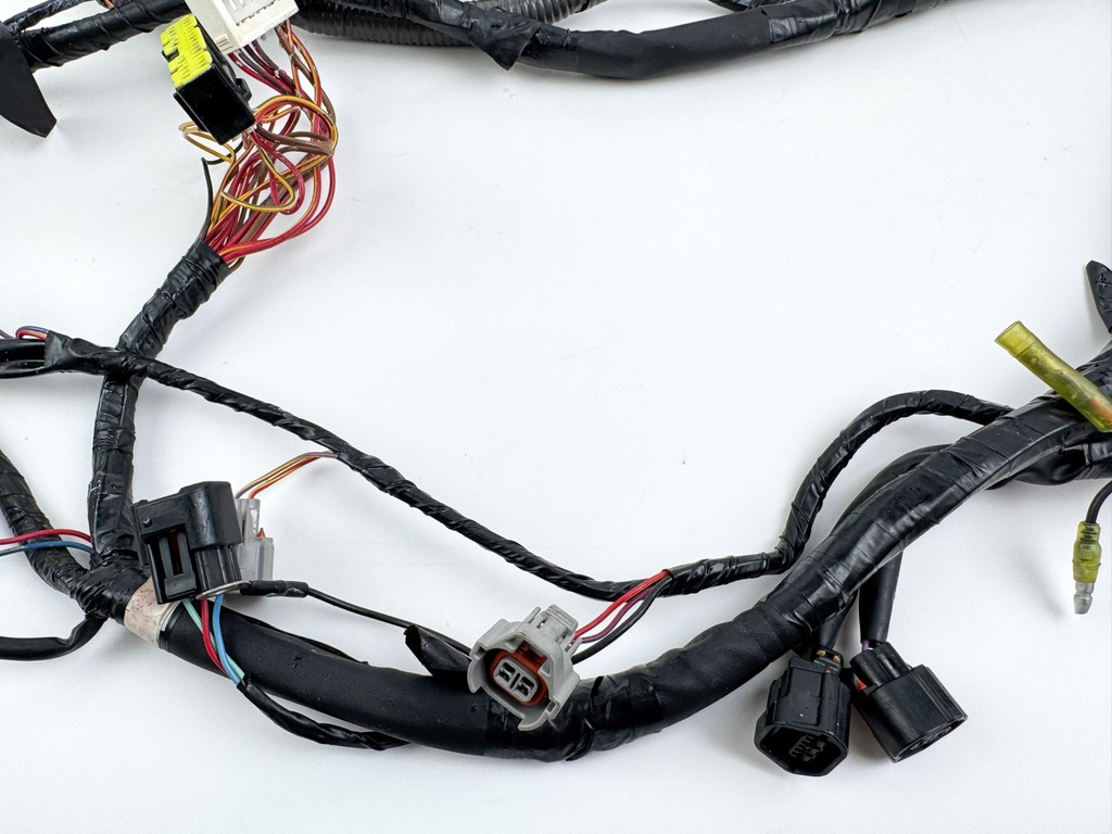 2012 Yamaha 300 HP 4 Stroke Outboard Engine Wire Harness 6CE-82590-10-00 OEM