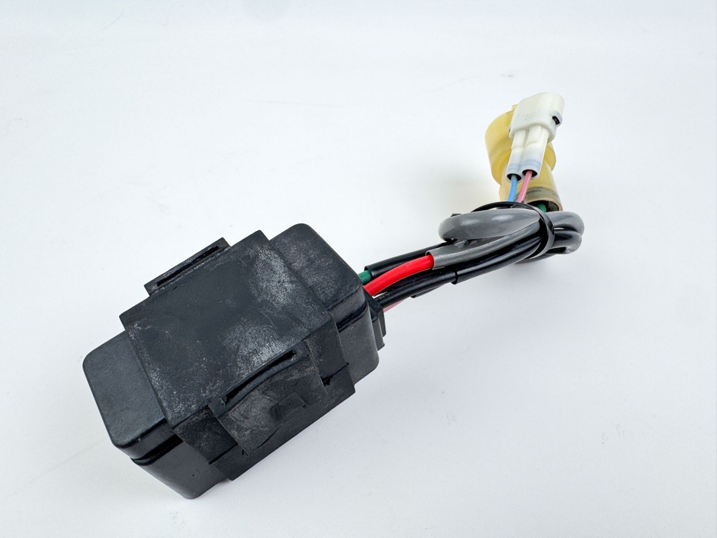 2011 Suzuki 115 HP 4 Stroke Outboard Trim Tilt Relay 38410-93J12 OEM