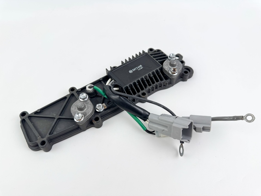 2011 Suzuki 115 HP 4 Stroke Outboard Rectifier & Regulator 32800-90J30 OEM