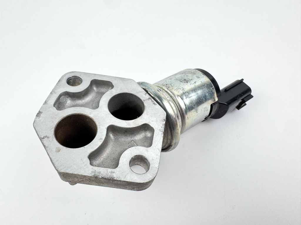 2011 Suzuki 115 HP 4 Stroke Outboard IAC Idle Air Control Valve 18137-77E00 OEM