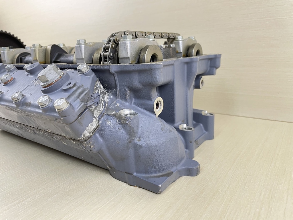 2003 Yamaha 225HP 4 Stroke Starboard Right Cylinder Head Assembly 69J-W009A-01-1S