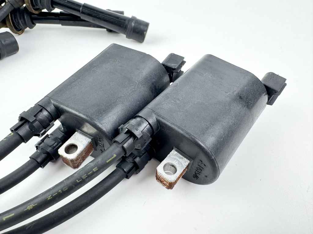 2017 Suzuki 115 HP 4 Stroke Outboard Ignition Coil Set 33410-90J00 OEM