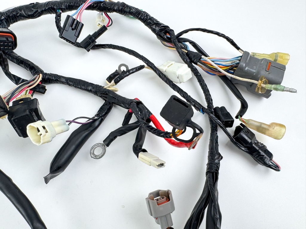 2011 Suzuki 115 HP 4 Stroke Outboard Engine Wire Harness 36610-90J92 OEM