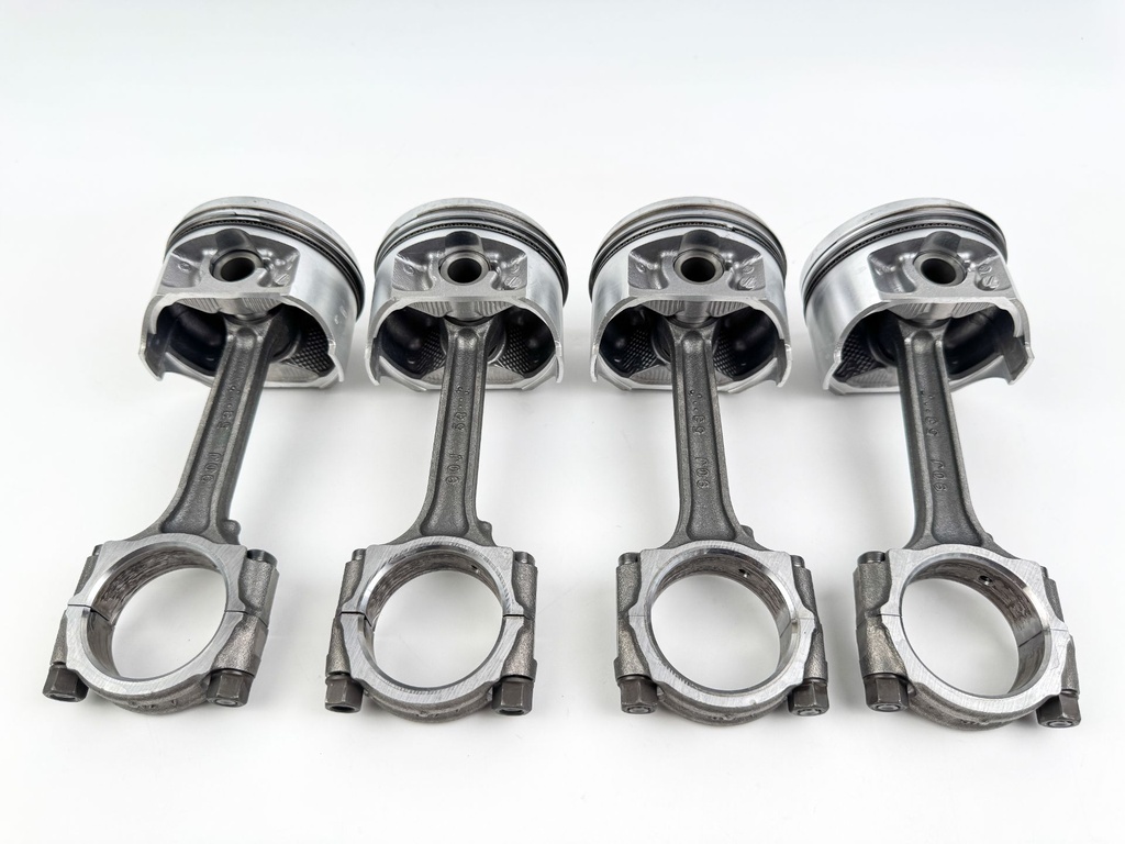 2011 Suzuki 115 HP 4 Stroke Outboard Piston & Connecting Rod Set 12111-90J01 OEM