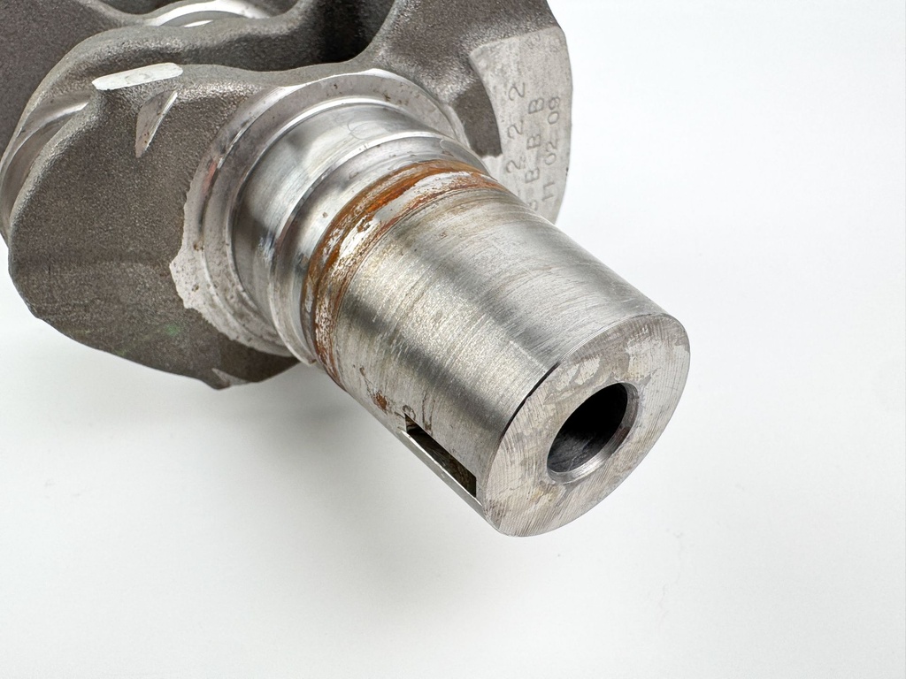 2011 Suzuki 115 HP 4 Stroke Outboard Crankshaft 12200-92861 OEM