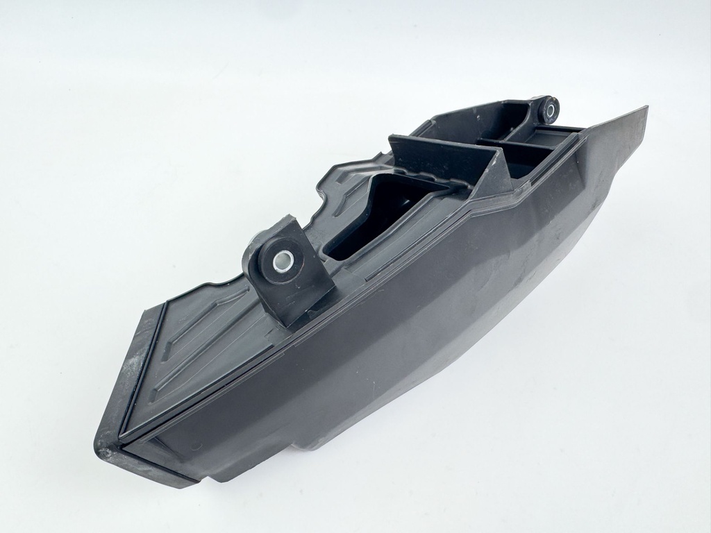 2011 Suzuki 115 HP 4 Stroke Outboard Intake Air Silencer Assembly 13810-90J01 OEM