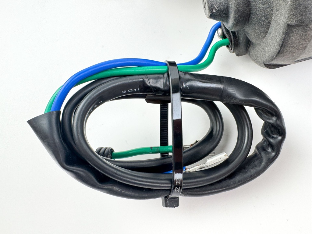 Johnson Suzuki DF 70 90 115 HP Outboard 4 Stroke Power Tilt Trim Unit Assembly