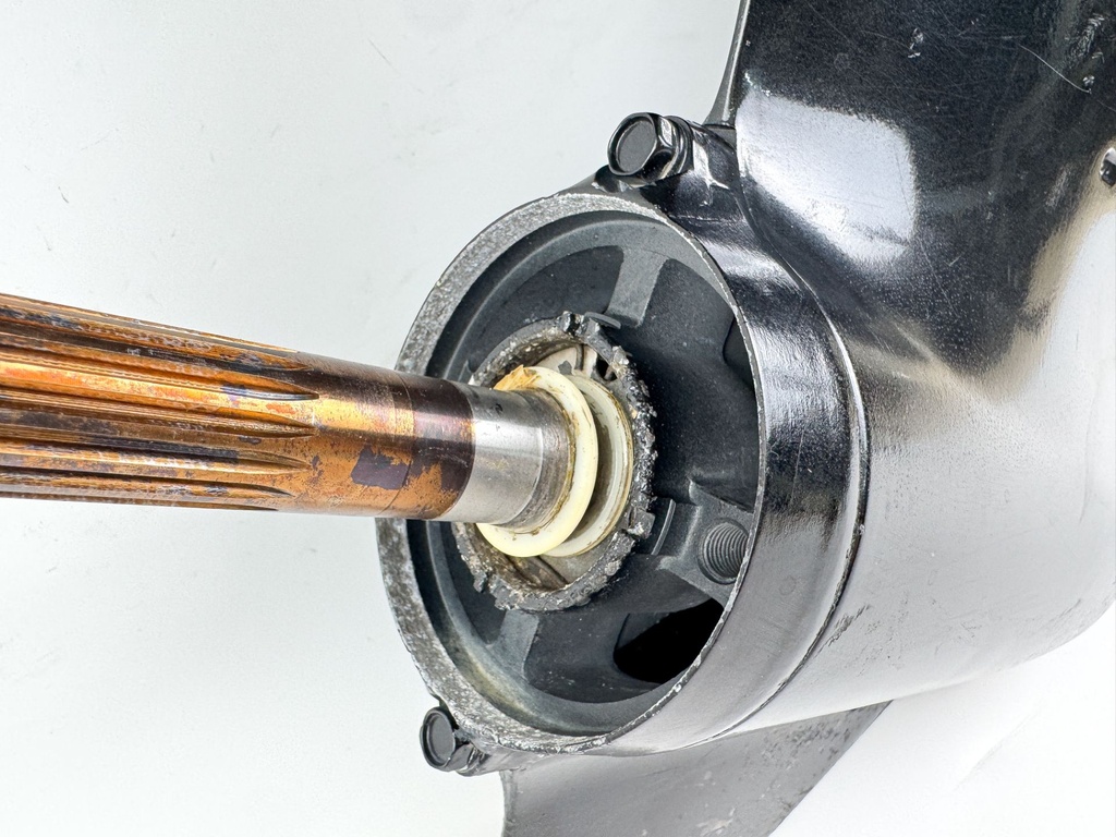 2001-18 Suzuki 115 140 HP 4 Stroke Outboard 25" XL Lower Unit Gear Case 2001-18